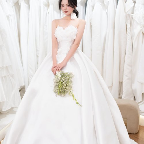 VÁY CƯỚI LUXURY L09